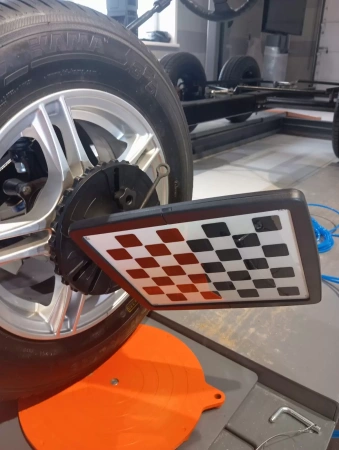 Комплект магнитных колесных адаптеров 166 00 000