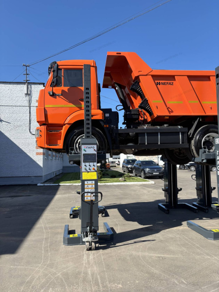 Передвижной электрогидравлический подъемник 6-ть колонн, г/п 51 т, ПКП-8.5/6